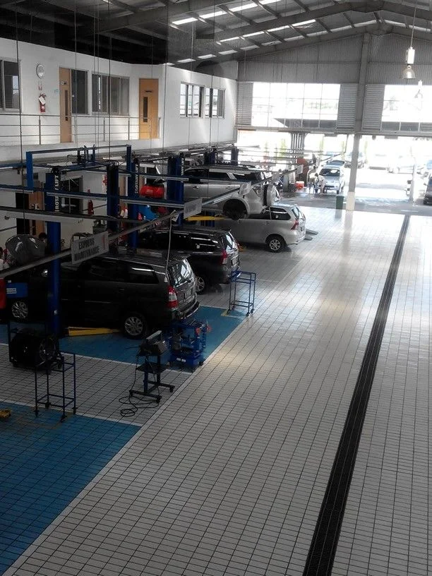 Jasa Saluran Pipa Mampet Gudang Logistik, Workshop & Bengkel - Rootera Plumbing